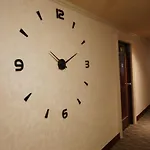 Rich Zone Hotel